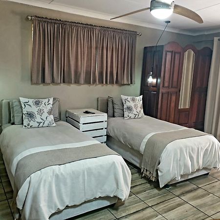 Rand Self-Catering Accommodation Carolina 외부 사진